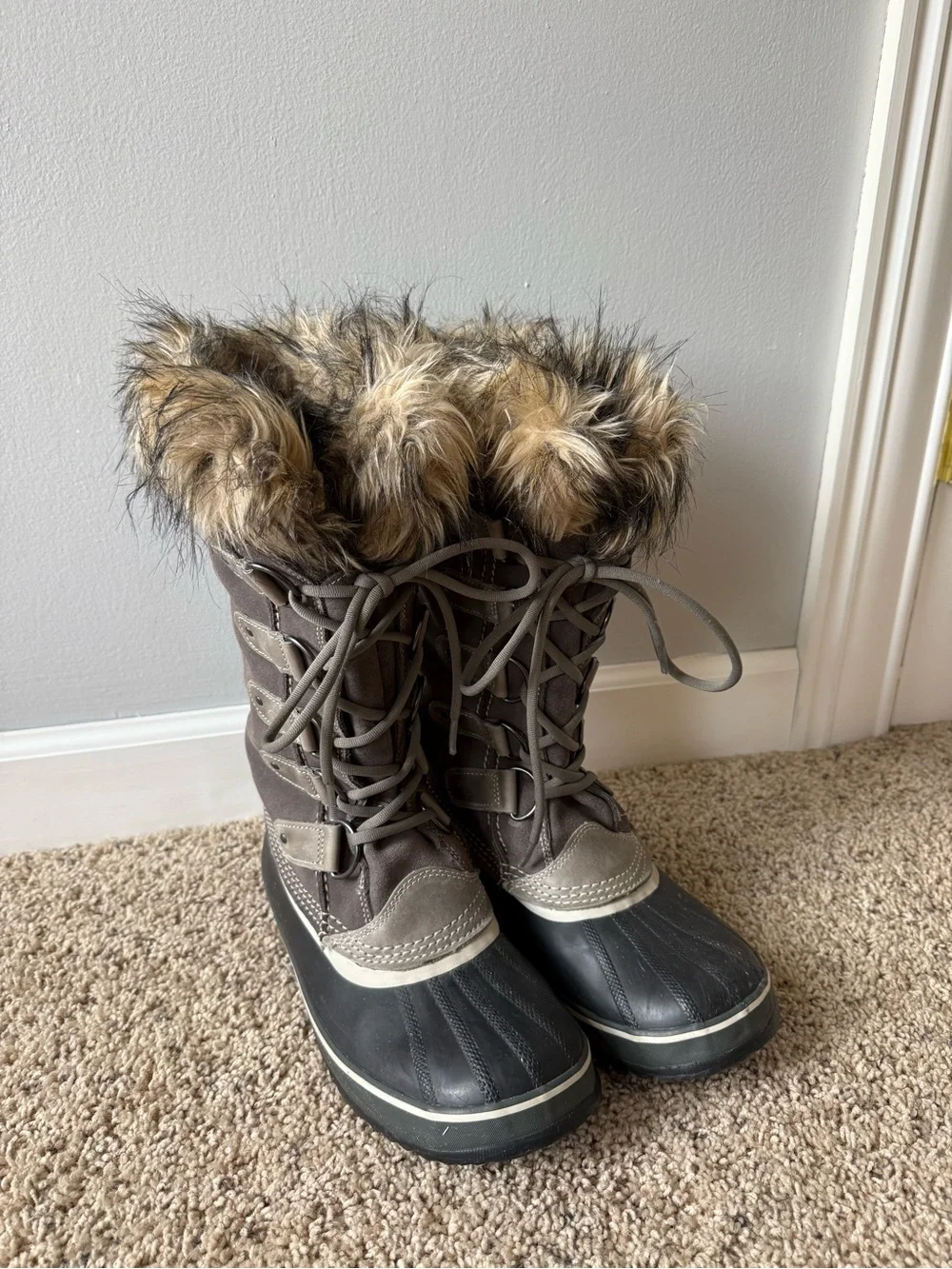 Women's Sorel Waterproof Winter Lace-Up Boots